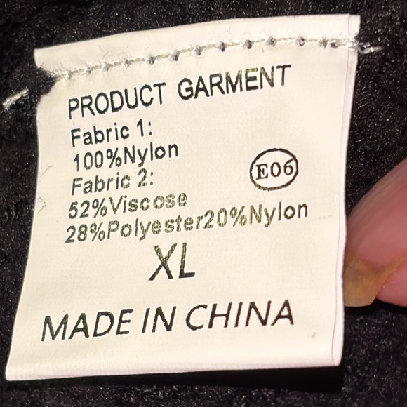 Women's Black Button-Up Vest - Picture 9 of 13